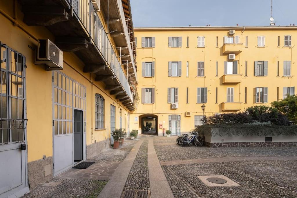 Spazioso Loft: Coldilana14 Милано Екстериор снимка